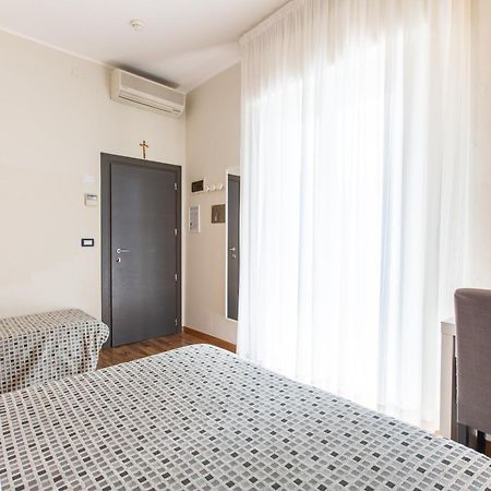 Hotel Gardenia Rimini Extérieur photo