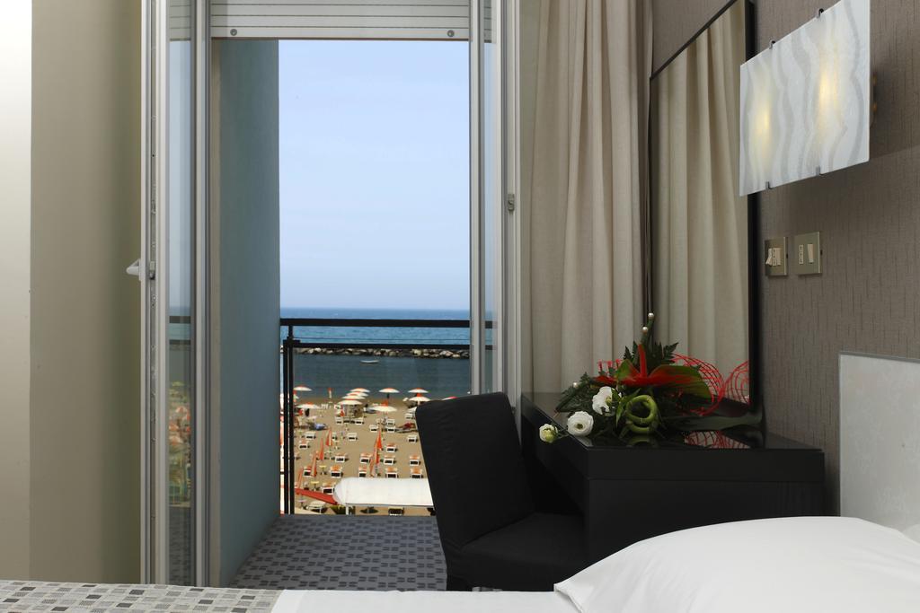 Hotel Gardenia Rimini Extérieur photo